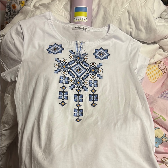 White Embroidered T-Shirt - Picture 1 of 3